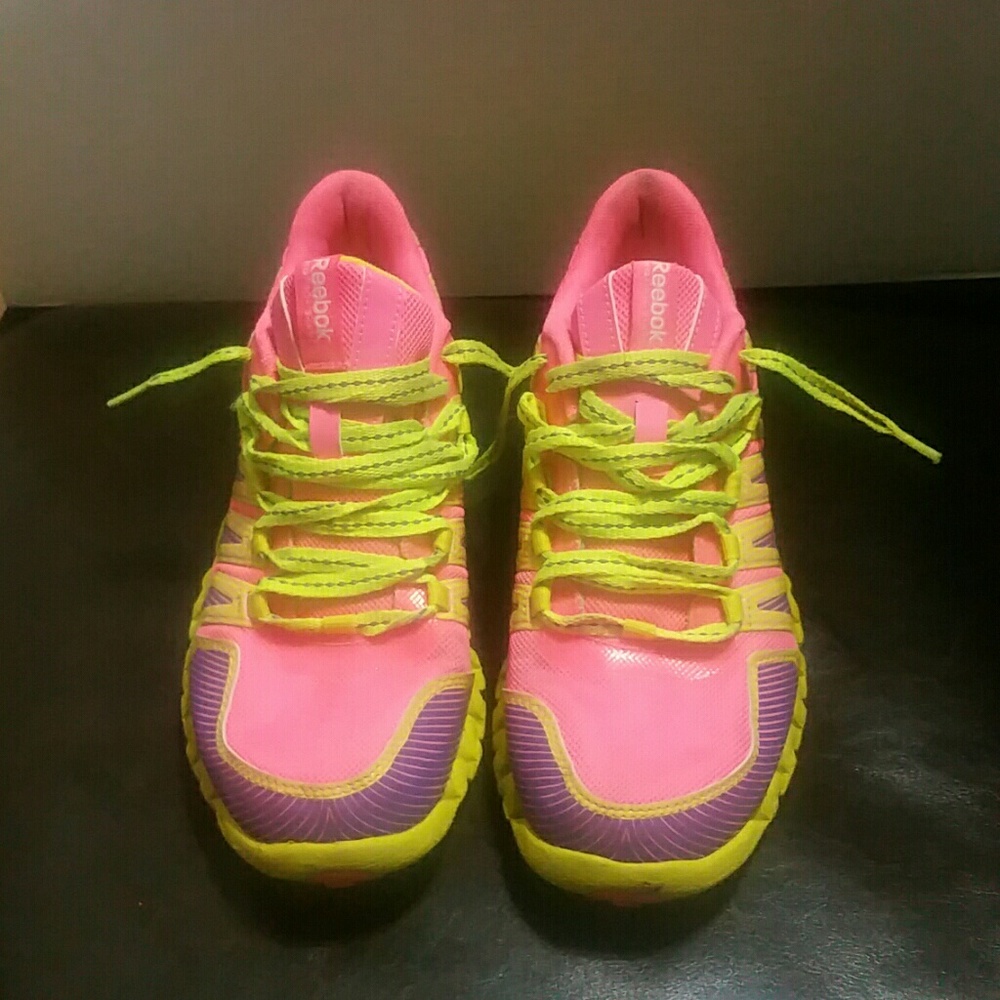 WOMEN'S REEBOK ZIG-TECH RUNNING SHOES SZ.5.5